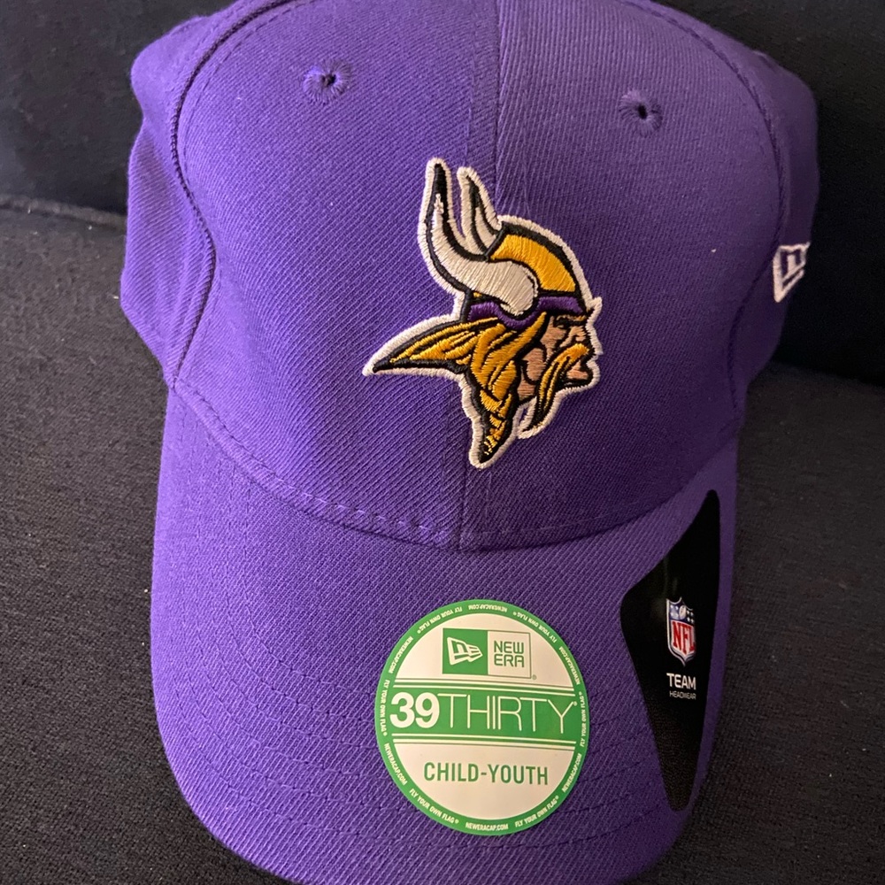 COPY - NWT 47 MN Vikings NFL baseball hat Youth